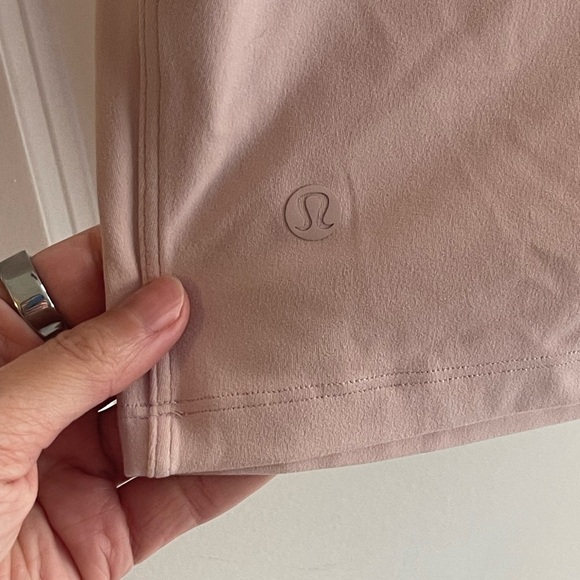 Lululemon Get Centred Short Sleeve Misty Pink
2020 Style Number: W3DMWS Size 4 - Picture 5 of 6